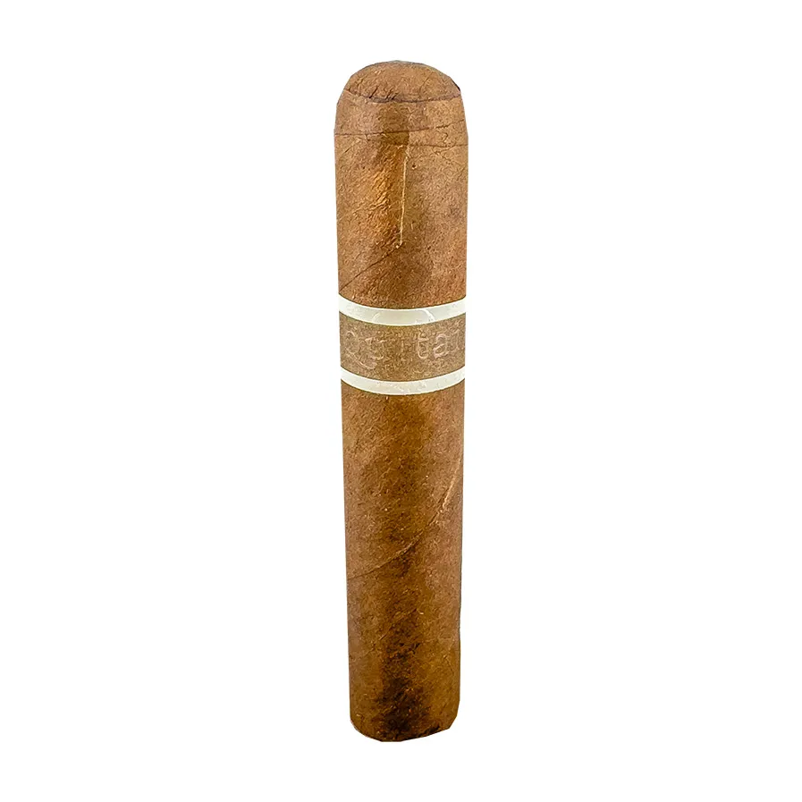 RoMa Craft Tobac Aquitaine Pestera Muierilor Petite Corona (4 1/2 x 46) Cigar